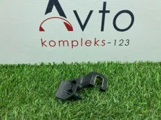 Кронштейн фары Audi A4