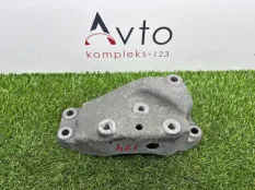 Кронштейн акпп Volkswagen Tiguan