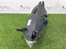 Фара Volkswagen Tiguan