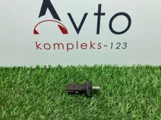 Датчик давления масла Audi Q3