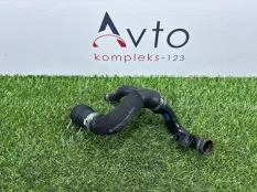 Патрубок системы охлаждения Audi Q5