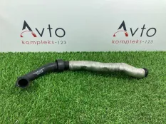 Патрубок системы охлаждения Volkswagen Tiguan