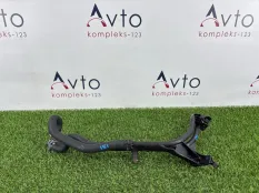 Трубка системы охлаждения Volkswagen Tiguan