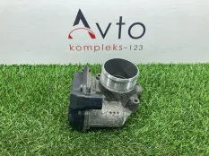 Дроссельная заслонка Audi Q3