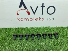 Болт маховика Volkswagen Tiguan