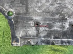 Защита двигателя Audi A4