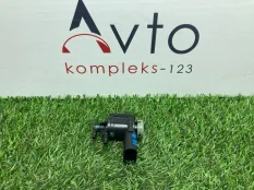 Клапан электромагнитный Audi Q5