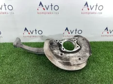 Кулак поворотный Audi A4