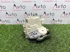 Замок двери Audi A4