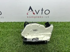 Замок двери Volkswagen Tiguan