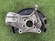 Кулак поворотный Volkswagen Passat CC