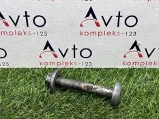 Болт подвески Audi Q5