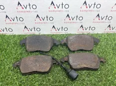 Колодки тормозные Volkswagen Passat CC