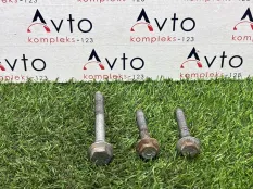 Болт подвески Volkswagen Passat CC