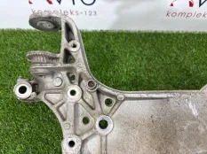 Подрамник Volkswagen Passat CC