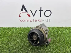 Помпа водяная Volkswagen Caddy Maxi