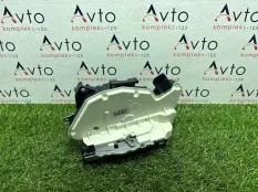 Замок двери Volkswagen Tiguan