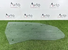 Стекло двери Audi A3