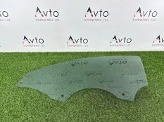 Стекло двери Audi A3