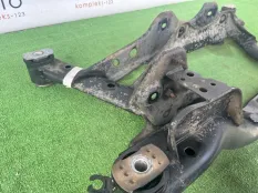 Подрамник Volkswagen Tiguan