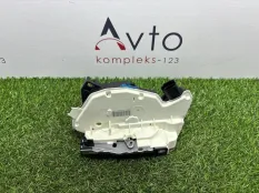 Замок двери Volkswagen Tiguan