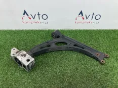Рычаг подвески Skoda Superb