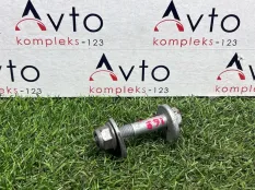 Болт развальный Audi A4