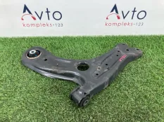 Рычаг подвески Skoda Fabia