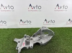 Кронштейн генератора Skoda Superb