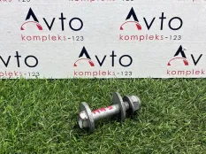 Болт развальный Audi A4