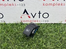 Кнопка стеклоподъемника Volkswagen Tiguan