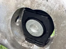 Кулак поворотный Audi Q5