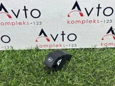 Кнопка стеклоподъемника Volkswagen Tiguan