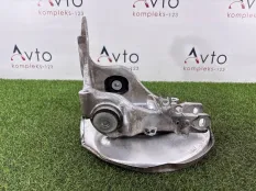 Кулак поворотный Audi Q5