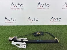 Стеклоподъемник Audi Q3