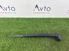 Поводок стеклоочистителя Audi Q5