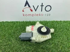 Моторчик стеклоподъемника Skoda Fabia