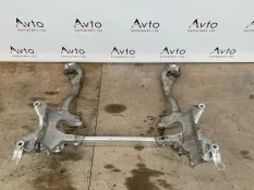 Подрамник Audi A4