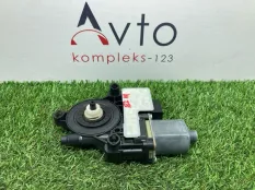 Моторчик стеклоподъемника Audi A1