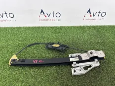 Стеклоподъемник Audi A4