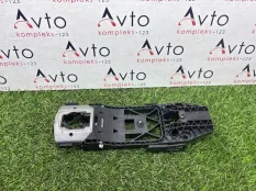 Кронштейн ручки двери Audi A3