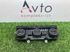 Блок управления климат-контролем Volkswagen Tiguan