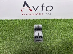 Блок управления стеклоподъемниками Audi A4