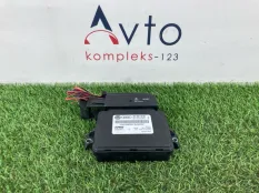 Блок управления стояночным тормозом Audi A6