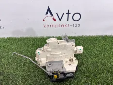 Замок двери Audi A6