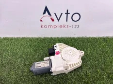 Моторчик стеклоподъемника Audi A6