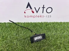 фонарь подсветки номера Audi A4