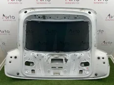 Крышка багажника Audi Q3