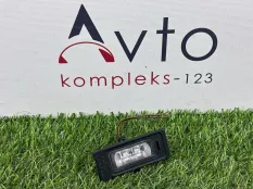 фонарь подсветки номера Audi A3