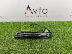 Повторитель поворота в зеркало Audi A6